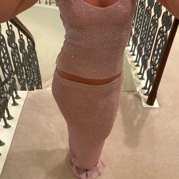 Dresses & Skirts - Pink knit sparkle maxi skirt